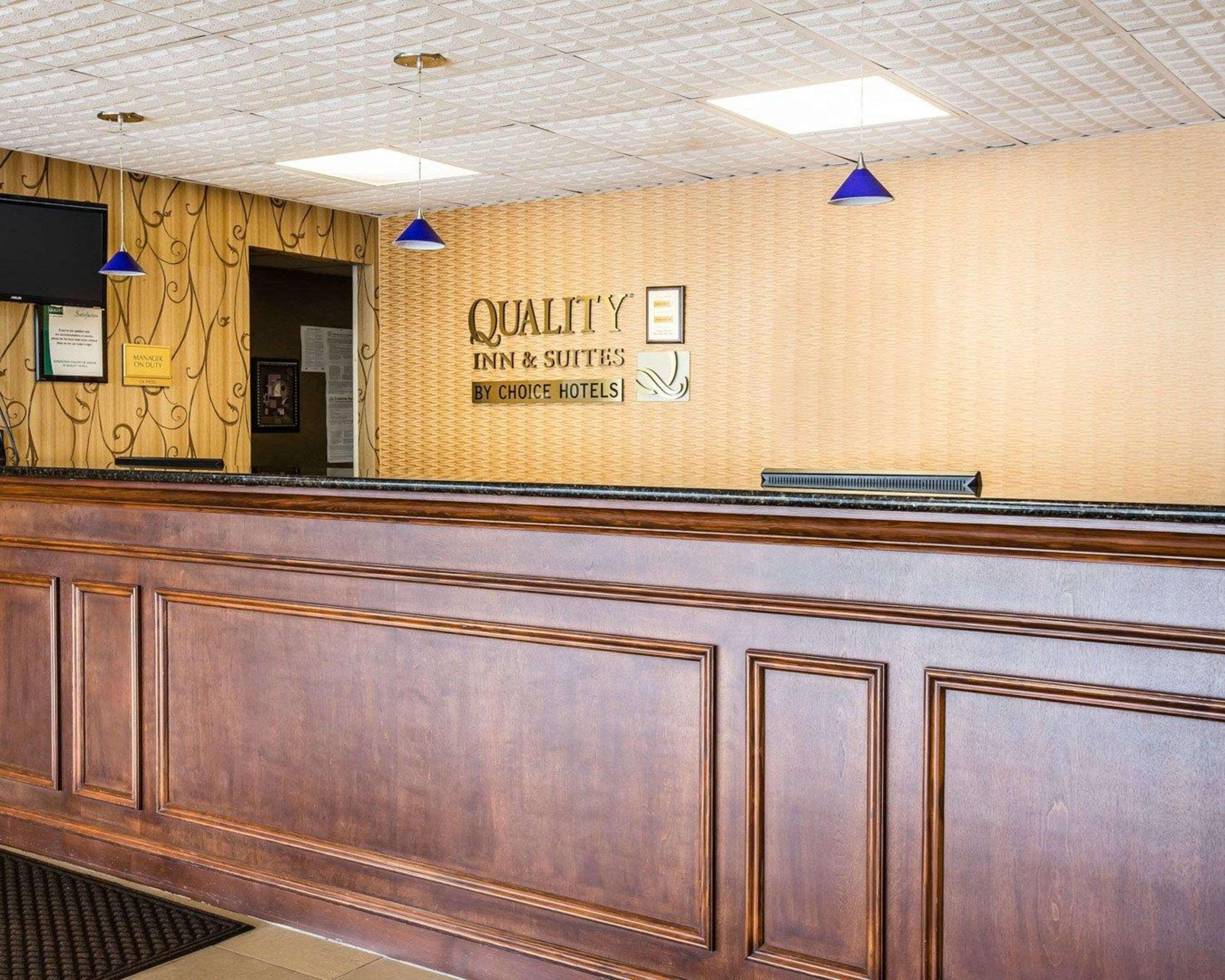 Quality Inn & Suites - Greensboro-High Point Екстер'єр фото