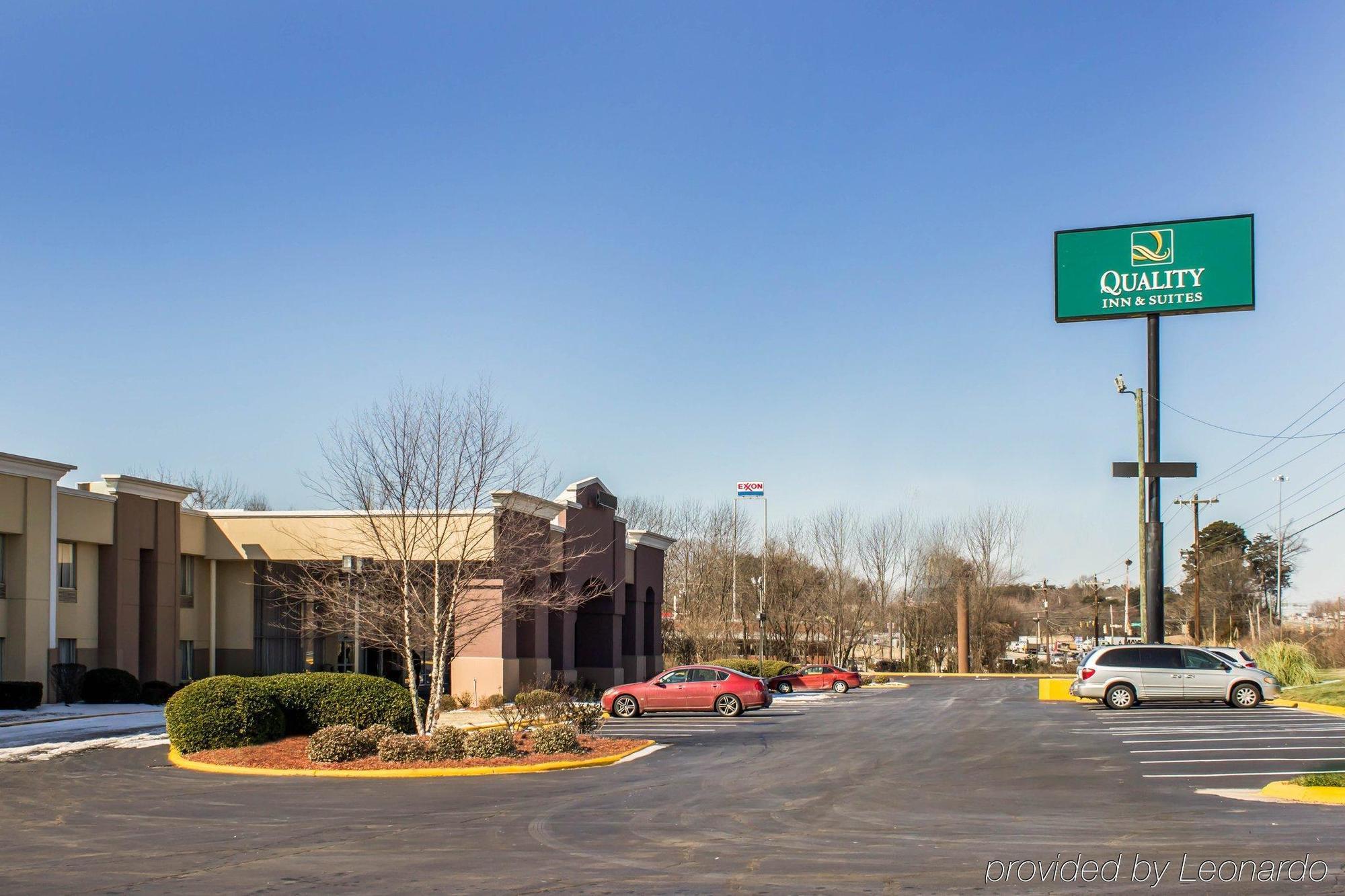 Quality Inn & Suites - Greensboro-High Point Екстер'єр фото